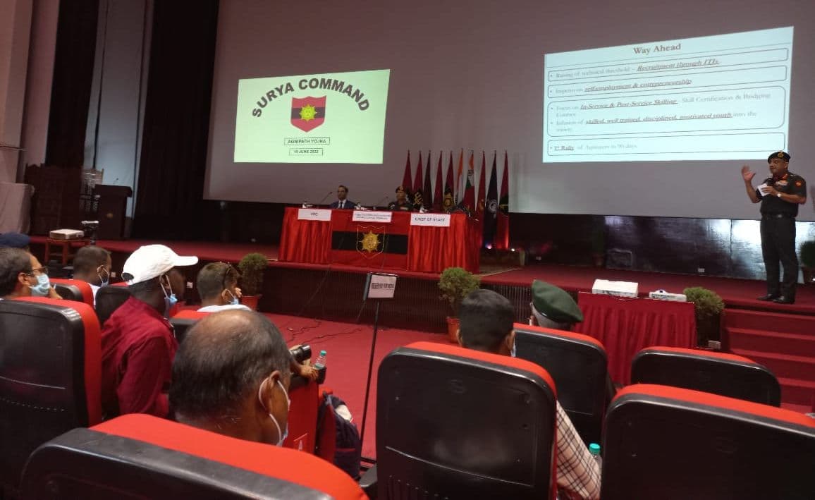 Agnipath Scheme: युवाओं की राह संवारेगा 'अग्‍न‍िपथ', 4 साल के तप में रेगुलर जवानों से ज्‍यादा होगा  पैकेज