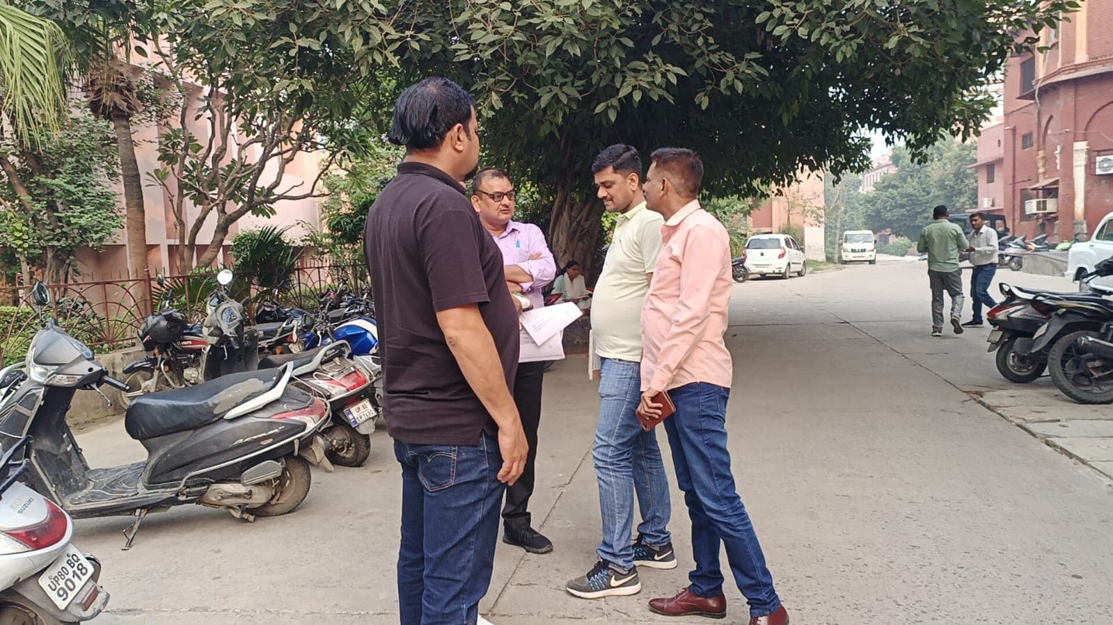 AU के पूर्व कार्यवाहक कुलपति प्रो विनय पाठक के कार्यकाल के कामों की जांच में जुटी STF, खुलेंगे कई 'राज'