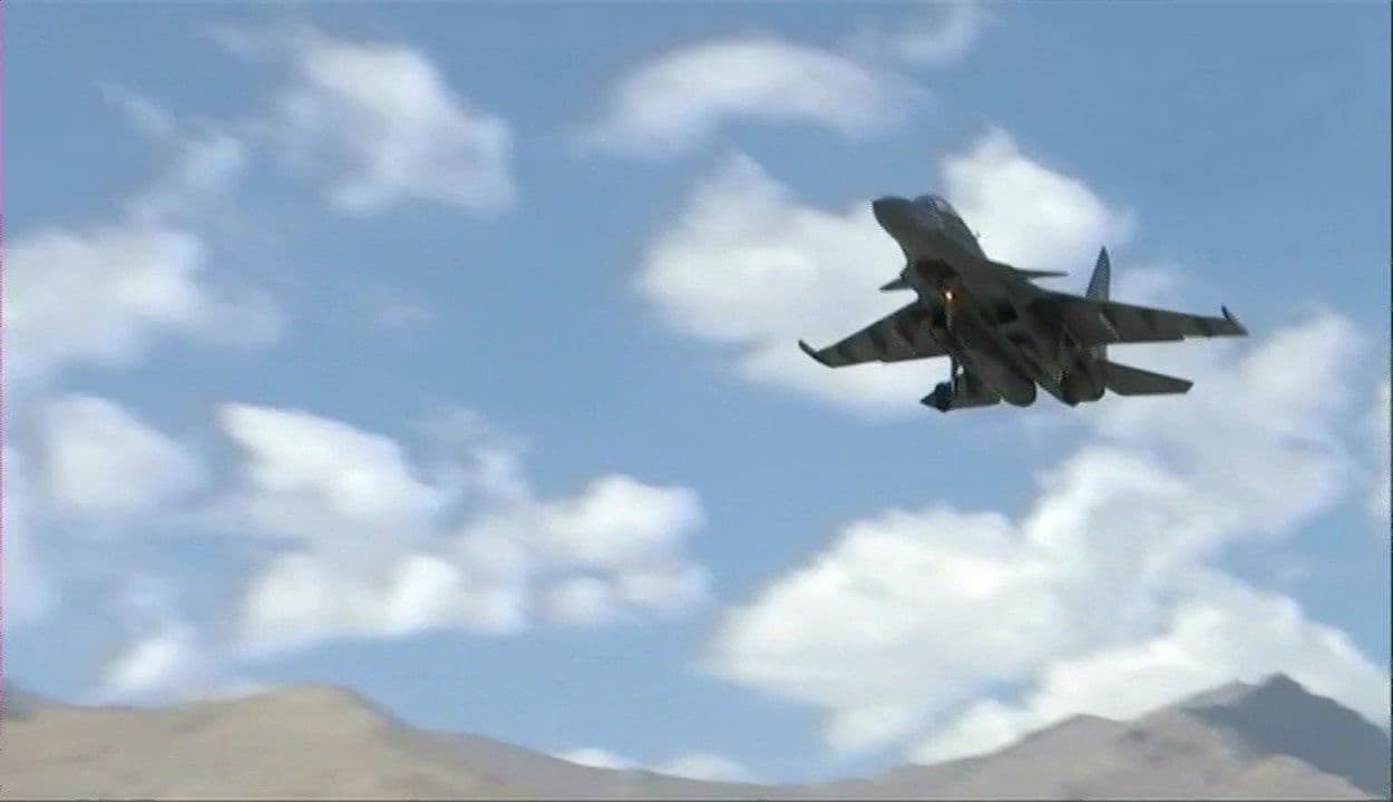 पीएम मोदी के कड़े संदेश के बाद अब चीन को सबक सिखाने के लिए एयरफोर्स तैयार, LAC पर युद्धक विमानों का ऑपरेशन शुरू