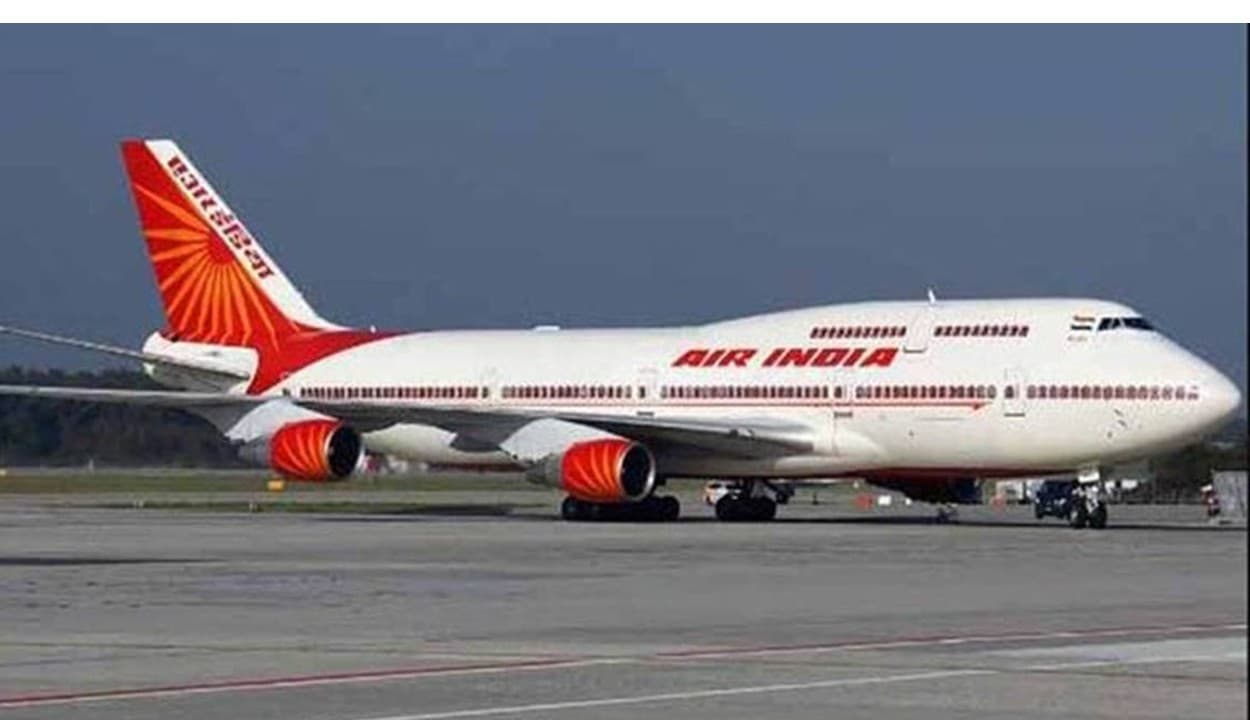 महिला से बदसलूकी मामला: एयर इंडिया पर DGCA ने लिया एक्शन, 30 लाख रुपये का लगाया जुर्माना