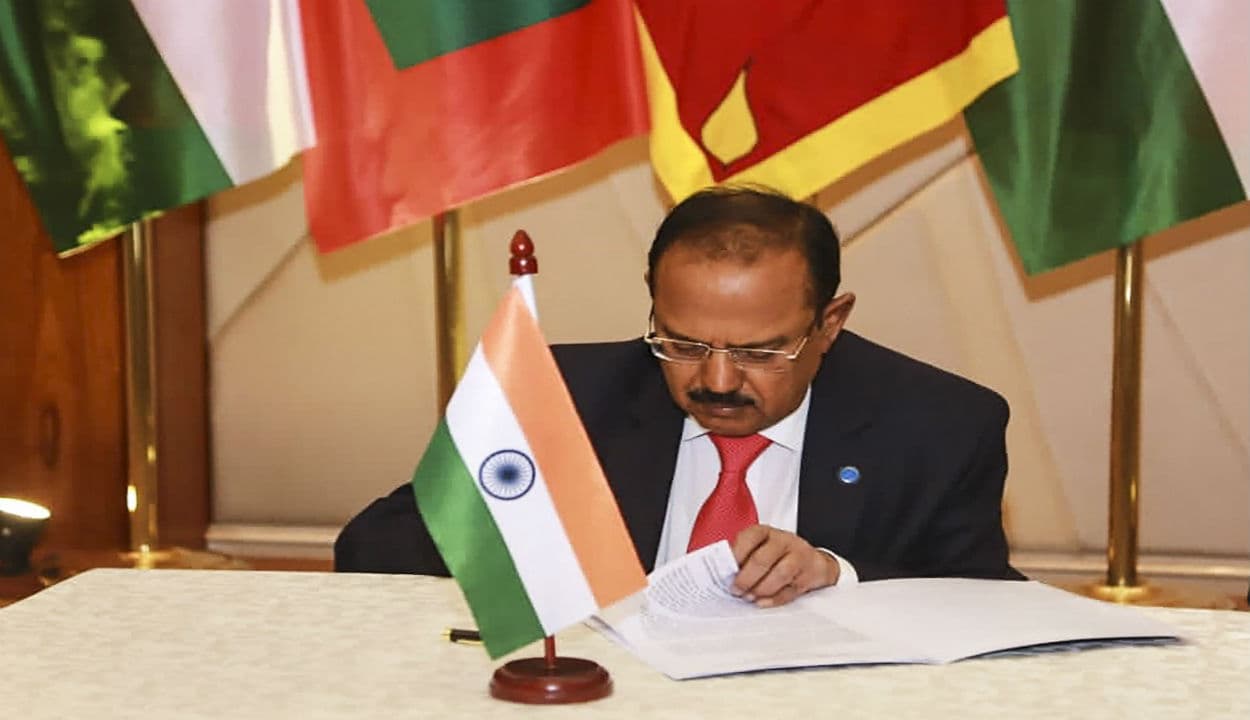 भारत की समुद्री सीमा को बांधकर 'चीन को चित' करने के लिए NSA डोभाल का प्लान, श्रीलंका समेत ये देश करेंगे सहयोग
