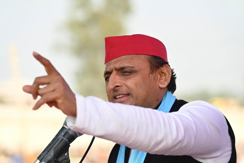 यूपी की योगी आदित्यनाथ सरकार पर सपा सुप्रीमो अखिलेश यादव का हमला, कहा- अपराध की बुलेट ट्रेन दौड़ रही