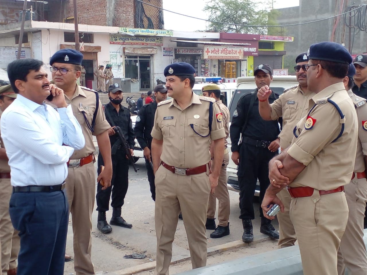 Agneepath Protest: अलीगढ़ में व्हाट्सएप ग्रुप के 5 एडमिन गिरफ्तार, भड़काते थे युवाओं को