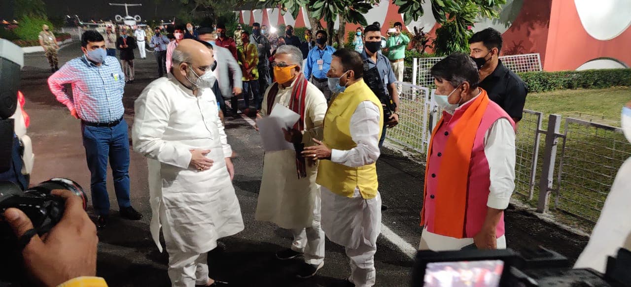 अमित शाह पहुंचे बंगाल, पार्टी को राज्य में मजबूत करने का लक्ष्य