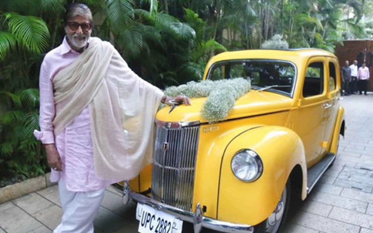 Amitabh Bachchan Car Collection: रॉल्स रॉयस से रेंज रोवर तक, लग्जरी कारों के शौकीन हैं बिग बी, देखें PICS