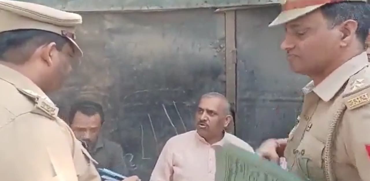 कानपुर में सपा विधायक अमिताभ बाजपेई समेत 4 लोगों पर मुकदमा दर्ज, सरकारी कार्य में बाधा डालने का है मामला