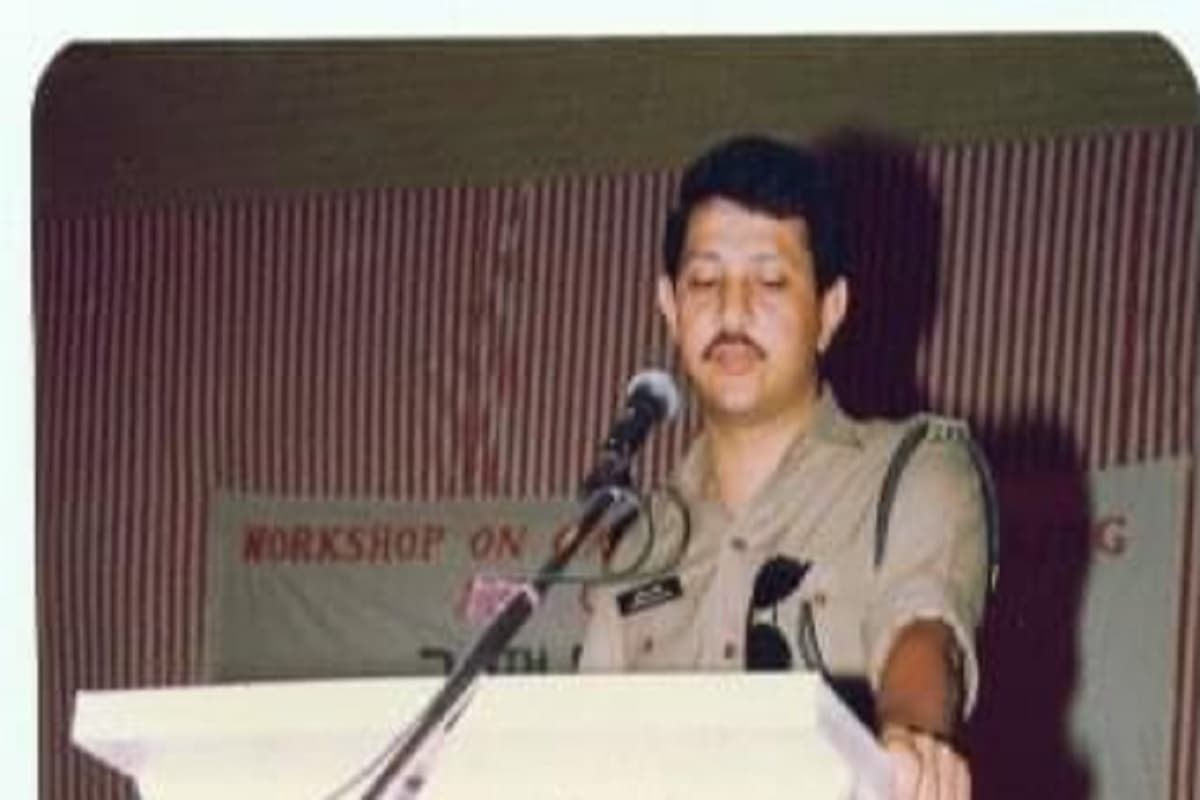 पलामू DIG रहे Amitabh Choudhary के निधन पर झारखंड विधानसभा के पहले स्पीकर इंदर सिंह नामधारी ने जताया शोक