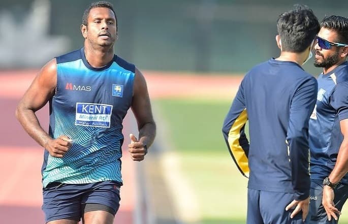 Contract Dispute : श्रीलंका क्रिकेट में नहीं थम रहा बवाल, इस दिग्गज खिलाड़ी ने संन्यास लेने की धमकी दी