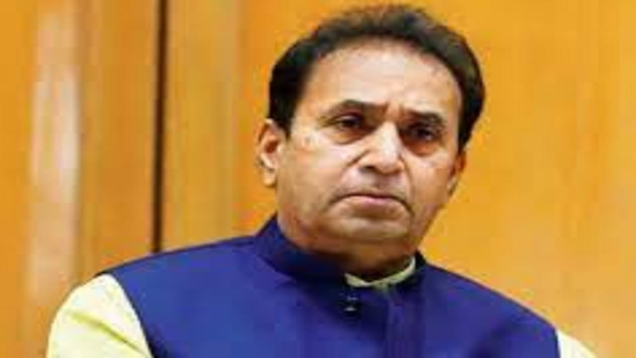 महाराष्ट्र के गृह मंत्री अनिल देशमुख का इस्तीफा, दिलीप पाटिल हो सकते हैं अगले होम मिनिस्टर, जानें पूरा मामला...