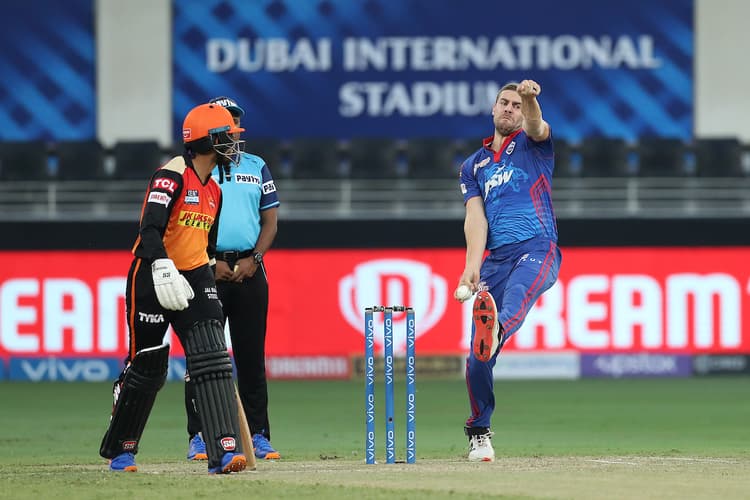 SRH vs DC: हैदराबाद और दिल्ली की टीमों में हो सकते हैं बड़े फेरबदल, यहां जानिए प्लेइंग 11