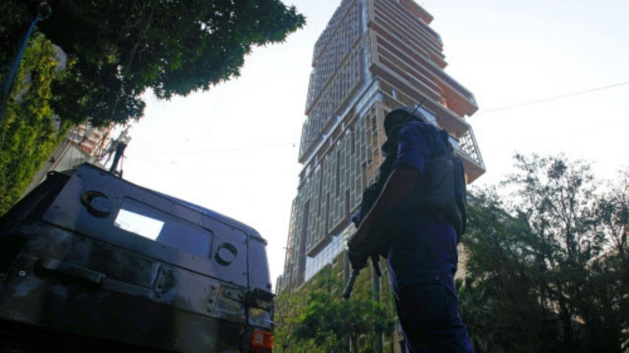 मुकेश अंबानी के घर एंटीलिया का पता पूछने वाले दो संदिग्ध कौन थे? तलाश में जुटी मुंबई पुलिस