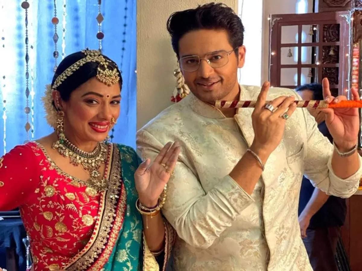 Anupama Spoiler Alert: शादी के बाद अनुपमा को मिला पति अनुज से ये तोहफा, नये घर में कपल का होगा स्वागत