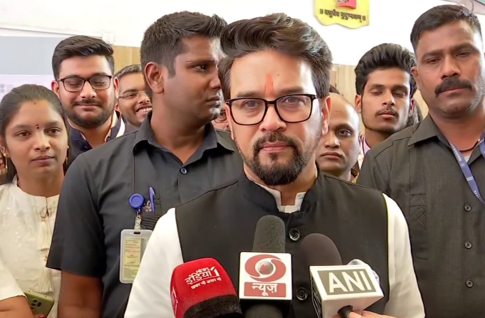 कानून सबके लिए बराबर है और हमारे लिए सभी खिलाड़ी महत्वपूर्ण हैं : अनुराग ठाकुर