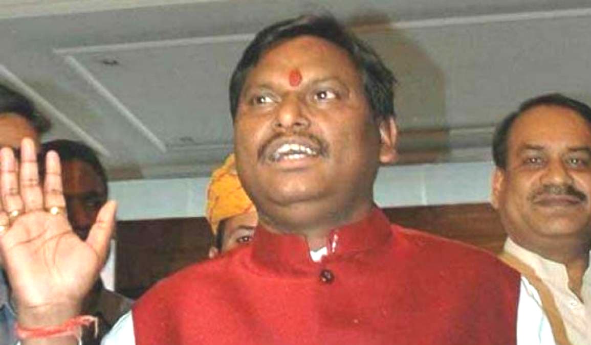 केंद्रीय मंत्री अर्जुन मुंडा ने दिया सिमडेगा जिले को एंबुलेंस, किया उदघाटन