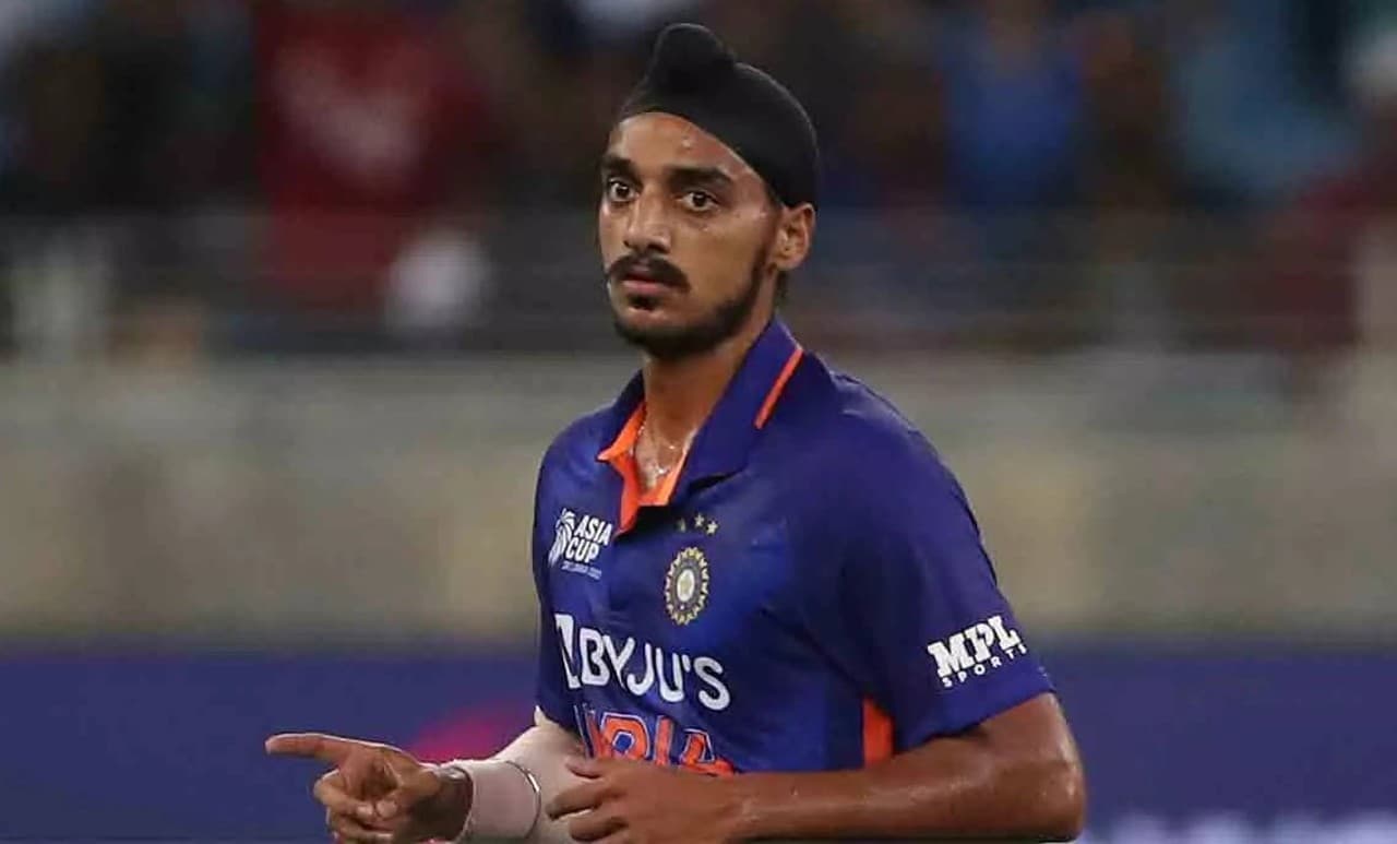 IND vs PAK: अर्शदीप सिंह के पेज से छेड़छाड़ मामले में केंद्र ने विकिपीडिया के अधिकारियों को किया तलब