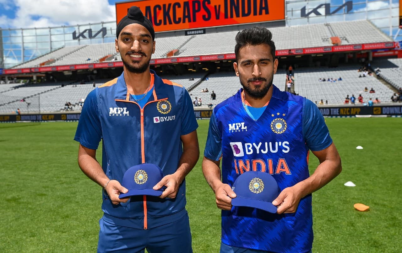 IND vs NZ ODI: उमरान मलिक की गति से मुझे बल्लेबाजों को चकमा देने में मदद मिलती है, अर्शदीप ने की तारीफ