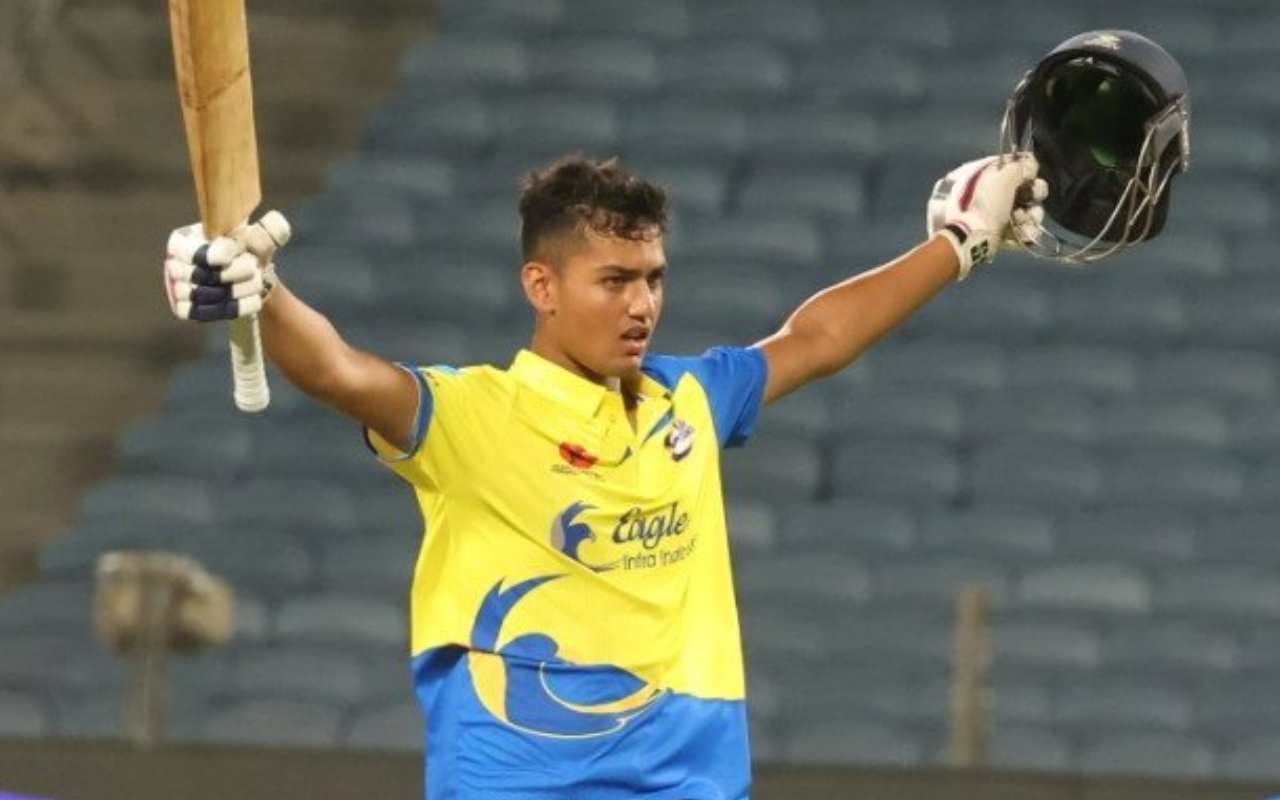 Watch: 54 बॉल पर 117 रन, 13 छक्के और 4 विकेट! इस अंडर-19 क्रिकेटर ने MPL में मचाया धमाल, वीडियो वायरल