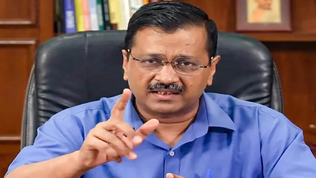 Gujarat Election 2022: केजरीवाल बोले- कांग्रेस को अब कोई नहीं दे रहा वोट, कांग्रेसियों ने दिया ये जवाब