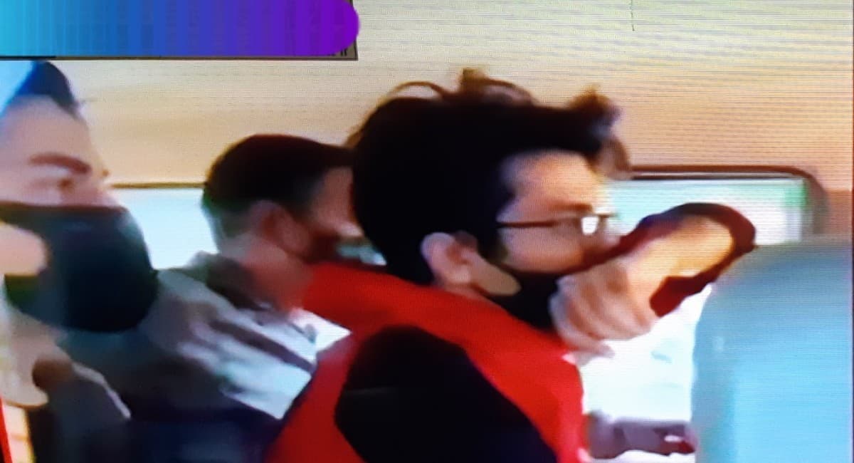 Drug Party Case : एनसीबी की कस्टडी में ऐसे कटी आर्यन खान की रात, आगे नहीं बढ़ सकती है पुलिस हिरासत