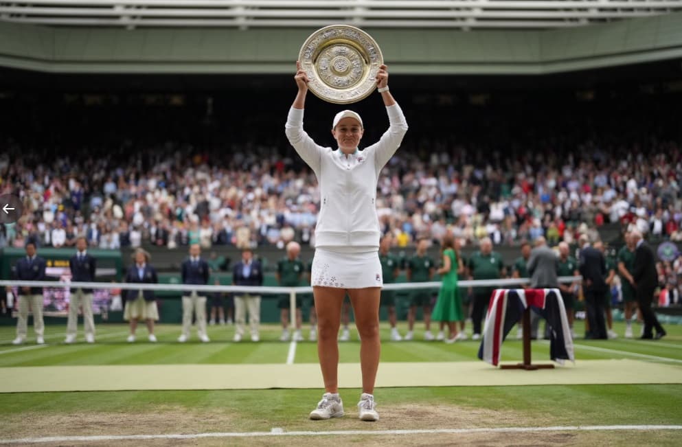 Wimbledon 2021 : एशले बार्टी ने प्लिस्कोवा को हराकर जीता महिला एकल का खिताब, दूसरे ग्रैंडस्लैम पर किया कब्जा