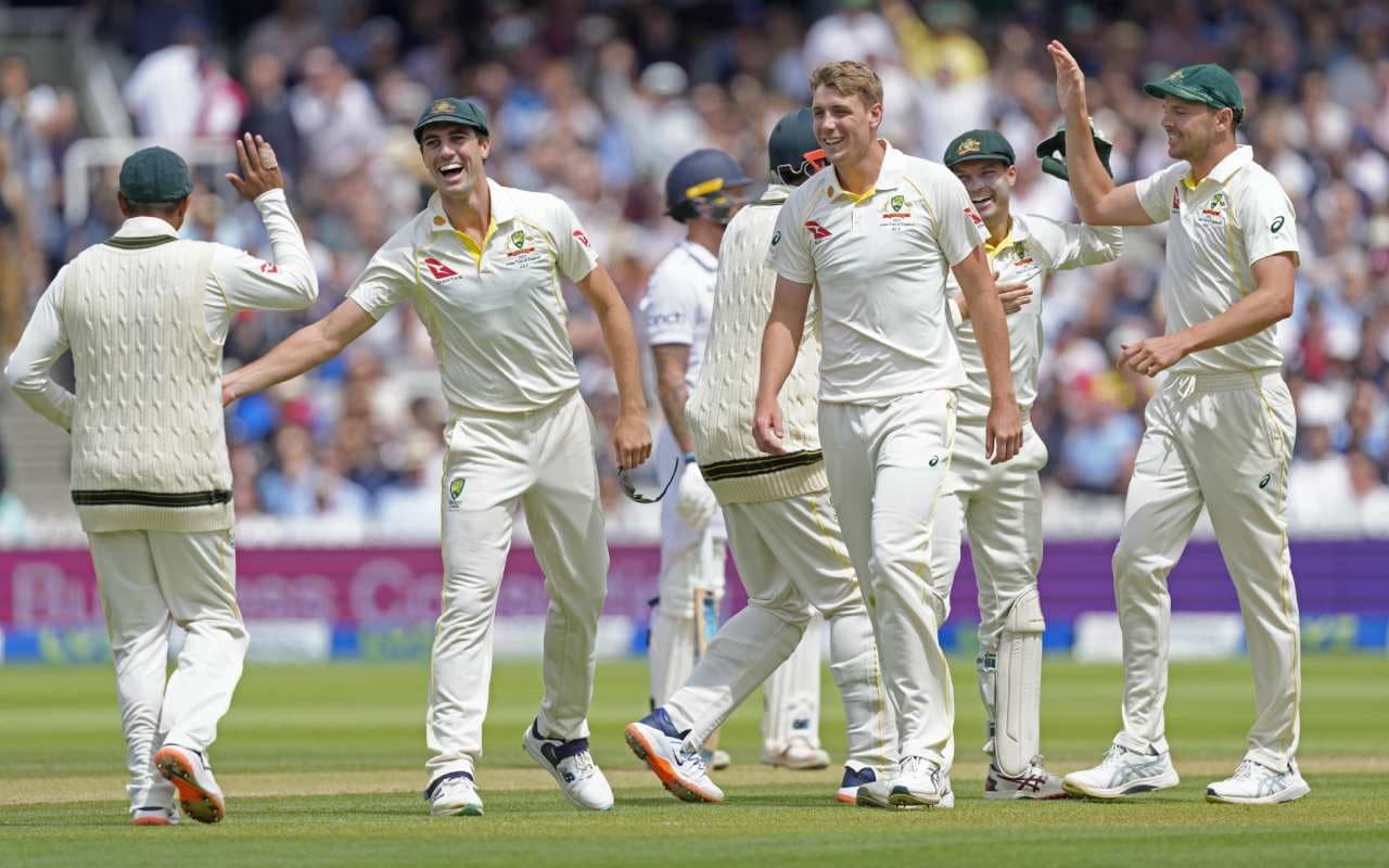 Ashes Test: MCC ने अपने तीन सदस्यों को किया निलंबित, ‘लॉन्ग रूम’ में ऑस्ट्रेलियाई खिलाड़ियों से की थी बहस