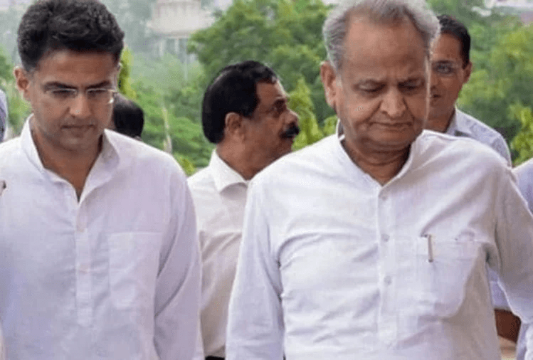 क्रॉस वोटिंग की वजह से कांग्रेस में रार, कैबिनेट विस्तार पर सस्पेंस बढ़ा, पायलट-गहलोत ने साधी चुप्पी