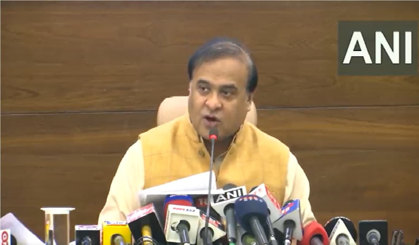 असम के CM हिमंत बिस्वा ने कांग्रेस पर जमकर बोला हमला, कहा- 'तनाव की स्थिति कांग्रेस की वजह से'