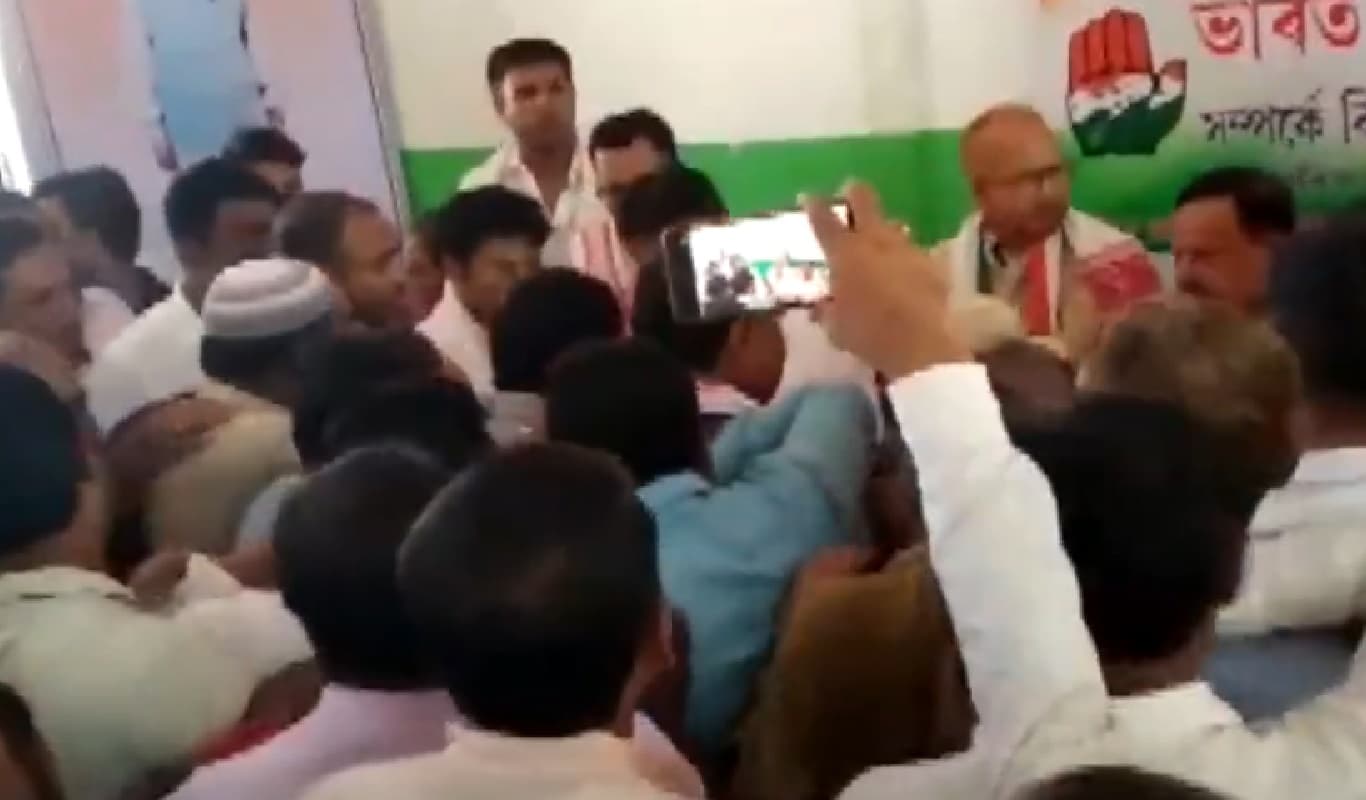 Assam Congress: राजस्थान के बाद असम कांग्रेस में भी घमासान, कार्यकर्ताओं के दो समूहों के बीच झड़प