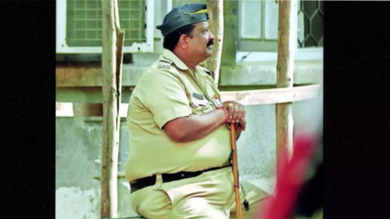 असम सरकार का पुलिसवालों को फरमान : नवंबर तक कम कर लो मोटाई, वर्ना...