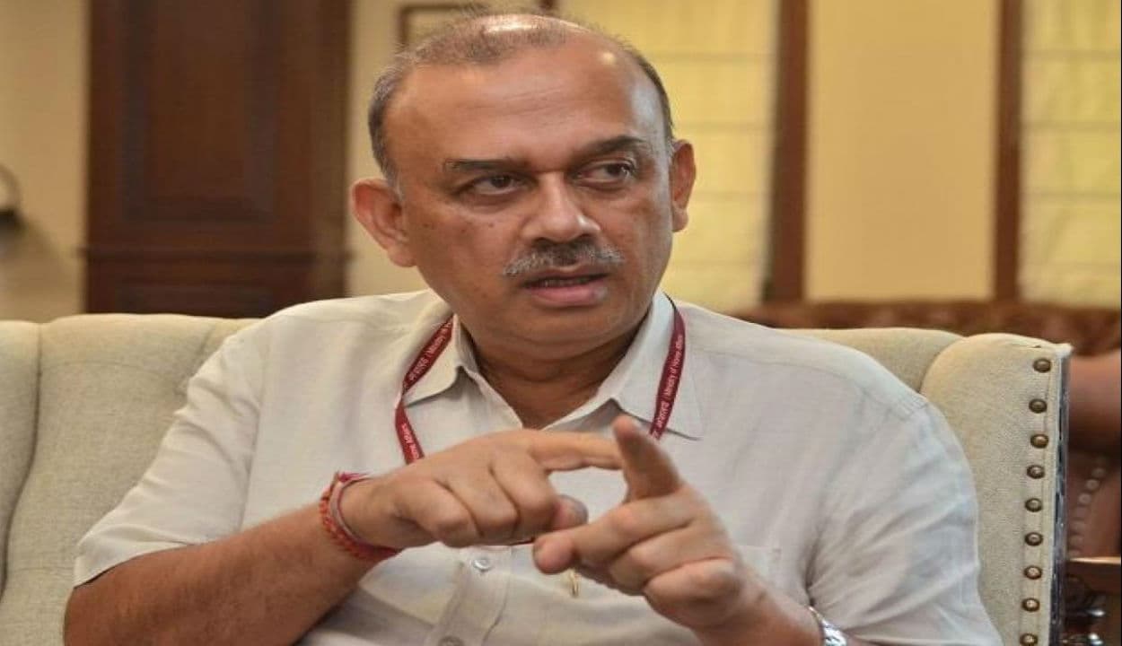 HDFC बैंक के नए चेयरमैन हो सकते हैं पूर्व नौकरशाह अतनु चक्रवर्ती, रिजर्व बैंक के पूर्व डिप्टी गवर्नर गोपीनाथ की लेंगे जगह