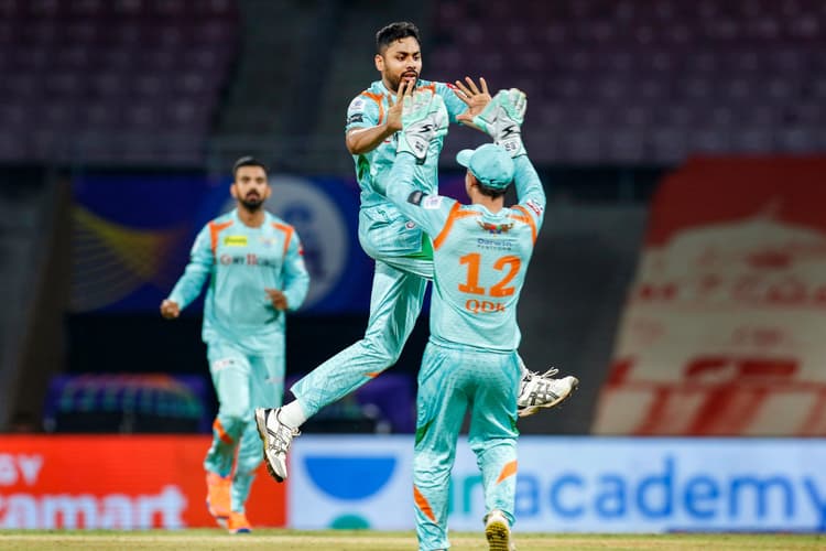 IPL 2022 Weather and Pitch Report: केकेआर-लखनऊ मुकाबले में बारिश की संभावना कितनी, देखें पिच रिपोर्ट