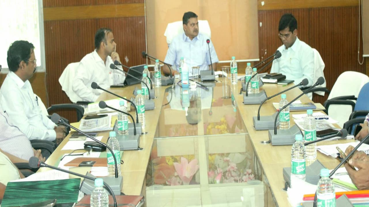 श्रावणी मेला के दौरान नहीं कटेगी बिजली, ऊर्जा विभाग के प्रधान सचिव ने की बैठक, दिये कई निर्देश