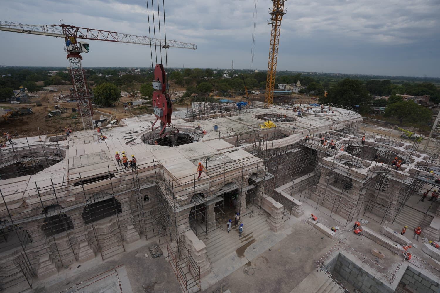 Ayodhya: देशभर के 100 स्थानों से 200 कार्यकर्ता 4 नवंबर को अयोध्या पहुंचकर तांबे के 100 कलश में भरेंगे अक्षत