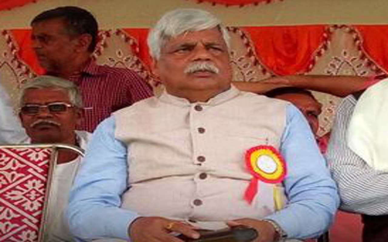 Railways News: श्री बंशीधर नगर में राजधानी एक्सप्रेस के ठहराव की मांग, पलामू सांसद ने सदन में उठाया मामला