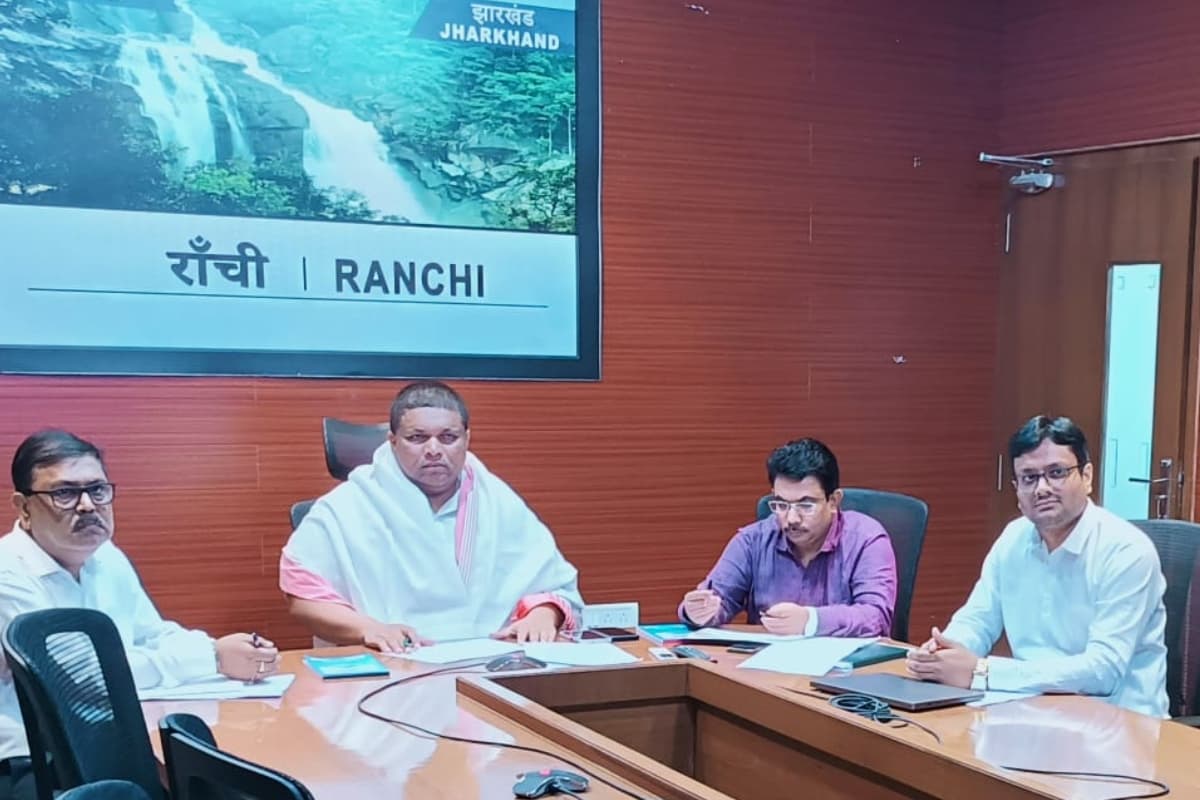 कृषि मंत्री बादल बोले, झारखंड के कई जिले सुखाड़ की चपेट में, केंद्रीय मंत्री मनसुख मंडाविया से की ये मांग