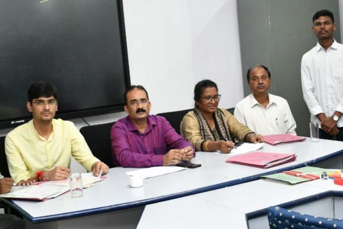 बिरसा कृषि विश्वविद्यालय: स्नातक पाठ्यक्रमों में पहले दिन 72 स्टूडेंट्स ने लिया एडमिशन, 12 सितंबर तक नामांकन