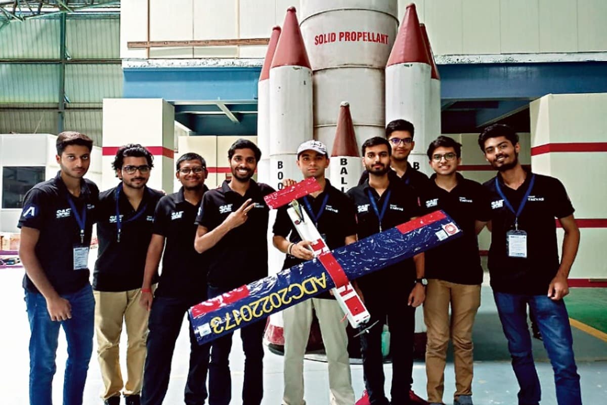 चेन्नई में आयोजित प्रतियोगिता में BIT मेसरा की टीम ने दिखायी प्रतिभा, तेवस 2.0 को मिला प्रथम स्थान