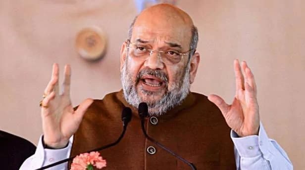 झारखंड पहुंचे भाजपा प्रदेश प्रभारी डॉ लक्ष्मीकांत वाजपेयी , कहा – पार्टी में कार्यकर्ता का पद सर्वोपरि