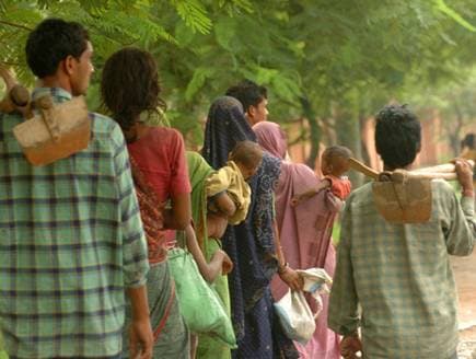 लॉकडाउन : केरल में दो महीने से फंसे हैं बिहार के  500 कामगर, मार्च से बंद है फैक्ट्री