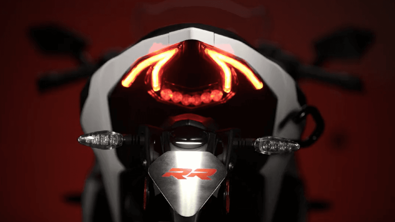 2022 BMW G 310 RR का टीजर देखा आपने? कई नये फीचर्स के साथ आ रही यह बाइक