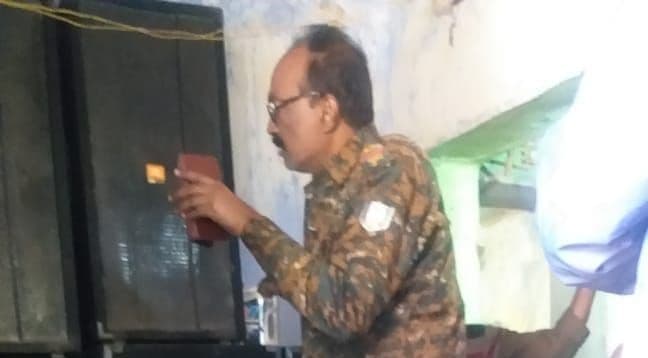 Jharkhand Murder News : झारखंड के बोकारो में शराबी पति ने पत्नी को मार डाला, पुलिस कर रही तलाश