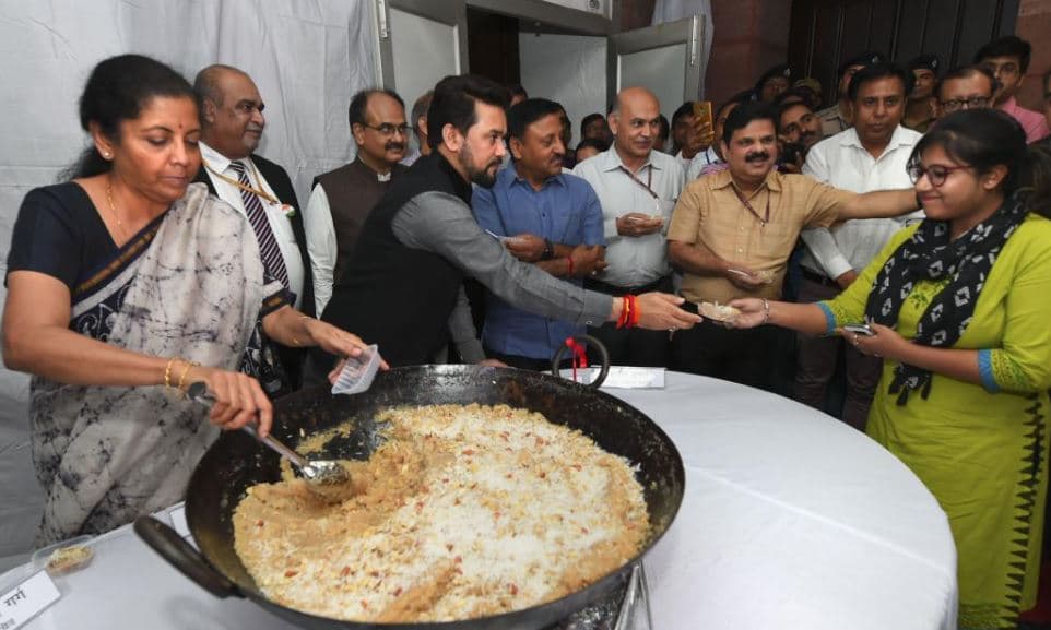 Budget 2024: हलवा समारोह के बाद बढ़ी अंतरिम बजट को लेकर गहमागहमी, पिछले बजट की 5 बातें जिसका पड़ा बड़ा प्रभाव