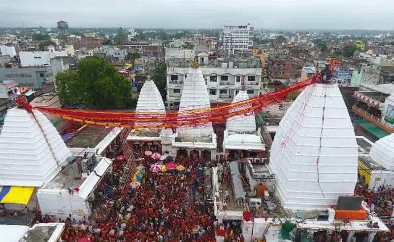 Holi 2020 : देवघर में 9 मार्च को होगा हरि-हर मिलन, शाम में वेदी से निकलेंगे राधा-कृष्ण