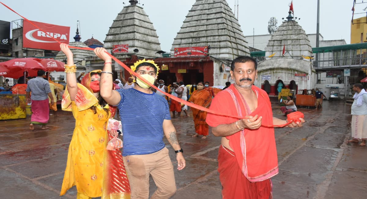 Jharkhand Mandir Reopen News : बाबा मंदिर में E-Pass के लिए 3 दिनों तक स्लॉट बुक, एडवांस बुकिंग की है सुविधा Jharkhand Mandir Reopen News : बाबा मंदिर में E-Pass के लिए 3 दिनों तक स्लॉट बुक, एडवांस बुकिंग की है सुविधा
