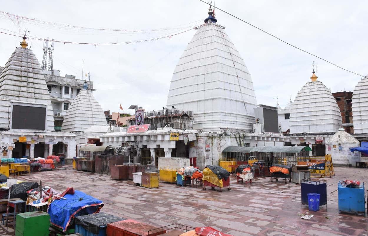 Sawan 2020 : बाबा बैद्यनाथ मंदिर केंद्र व राज्य सरकार के आदेश पर खुलेगा, बढ़ेगी और सुरक्षा