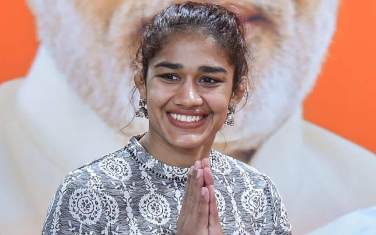 Wrestlers Protest: निगरानी समिति की सदस्य बबीता फोगाट का बड़ा आरोप, कहा- पूरा पढ़ने से पहले छीन ली गयी रिपोर्ट