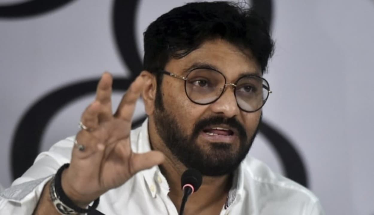 डिप्टी स्पीकर आशीष बनर्जी और बाबुल सुप्रीयो ने रामपुरहाट में घायल सुरक्षा कर्मियों से की मुलाकात