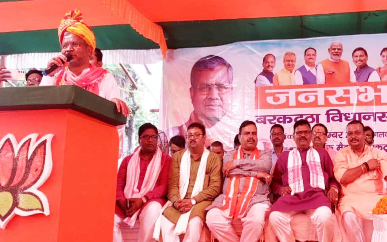 झारखंड : संकल्प यात्रा में हेमंत सरकार पर भड़के बाबूलाल मरांडी, बोले- राज्य सरकार को गरीबों की नहीं है चिंता