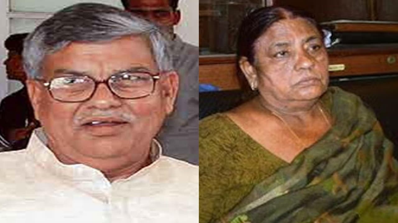 धनबाद के सिंह मैंशन परिवार में फिर बढ़ी तल्खी, बच्चा सिंह ने भाभी पर करोड़ों के गबन का लगाया आरोप धनबाद के सिंह मैंशन परिवार में फिर बढ़ी तल्खी, बच्चा सिंह ने भाभी पर करोड़ों के गबन का लगाया आरोप
