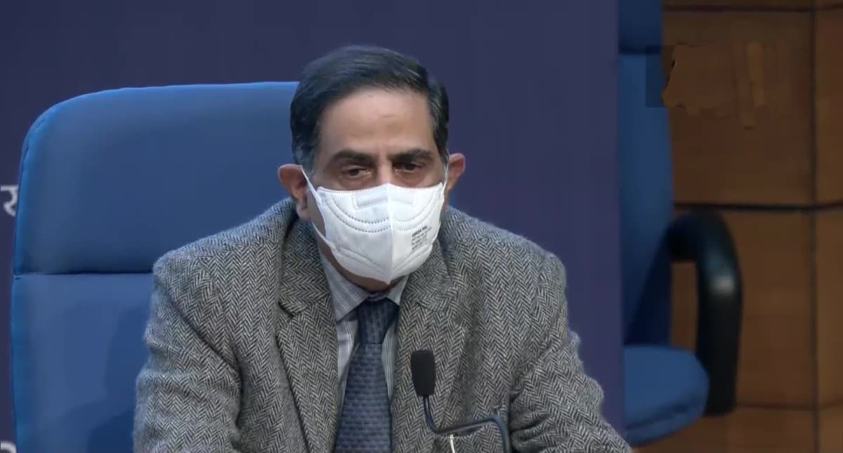 Omicron News : प्रतिदिन आ रहे औसतन 8 हजार मामले, वैक्सीन पर स्वास्थ्य मंत्रालय ने दिया बड़ा बयान